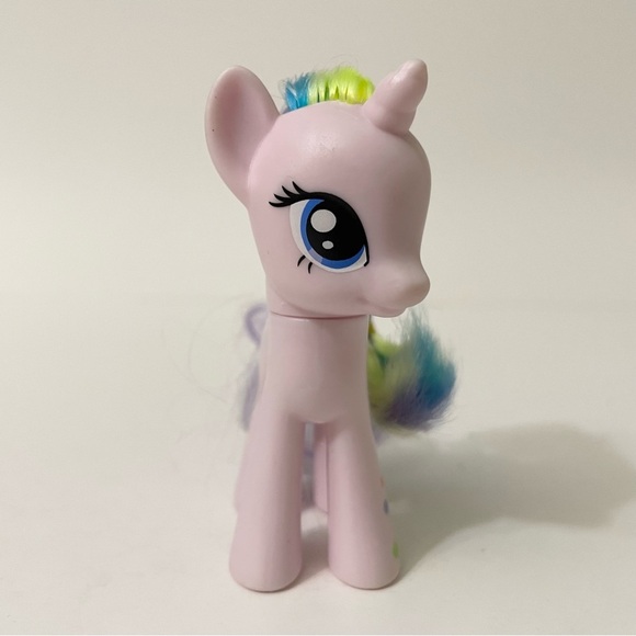 My Little Pony Holly Dash Rainbow Power UK Exclusive - Picture 8 of 15